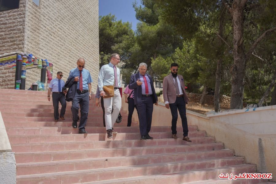 جامعة القدس وماتي بيل السلوفاكية تبحثان فرص تعاون أكاديمية وبحثية رائدة